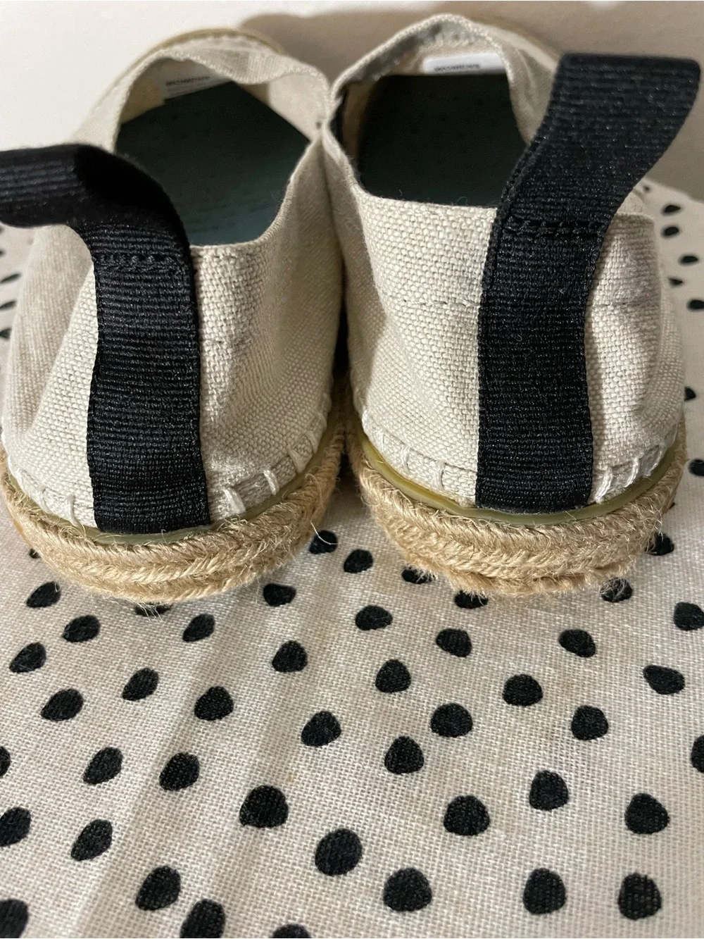 SeaVees Beige Canvas Espadrilles with Teal Insole and Black Heel Tab